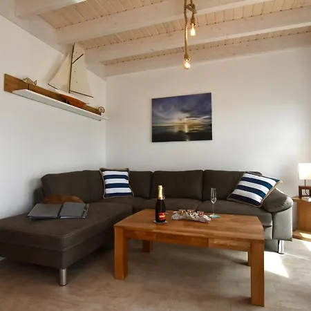 Дом отдыха Nordseeresort Buesum Ferienhaus 83 Huus Wattkieker *