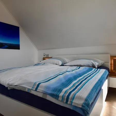 Nordseeresort Buesum Ferienhaus 83 Huus Wattkieker *
