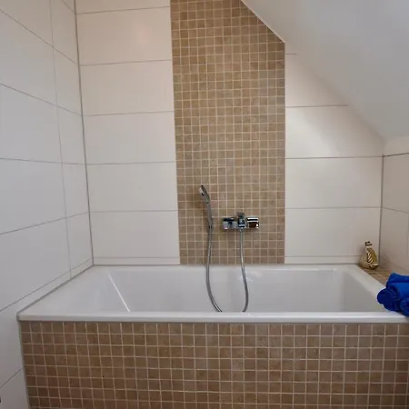 Дом отдыха Nordseeresort Buesum Ferienhaus 83 Huus Wattkieker