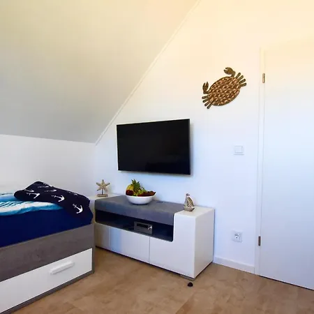 Nordseeresort Buesum Ferienhaus 83 Huus Wattkieker *